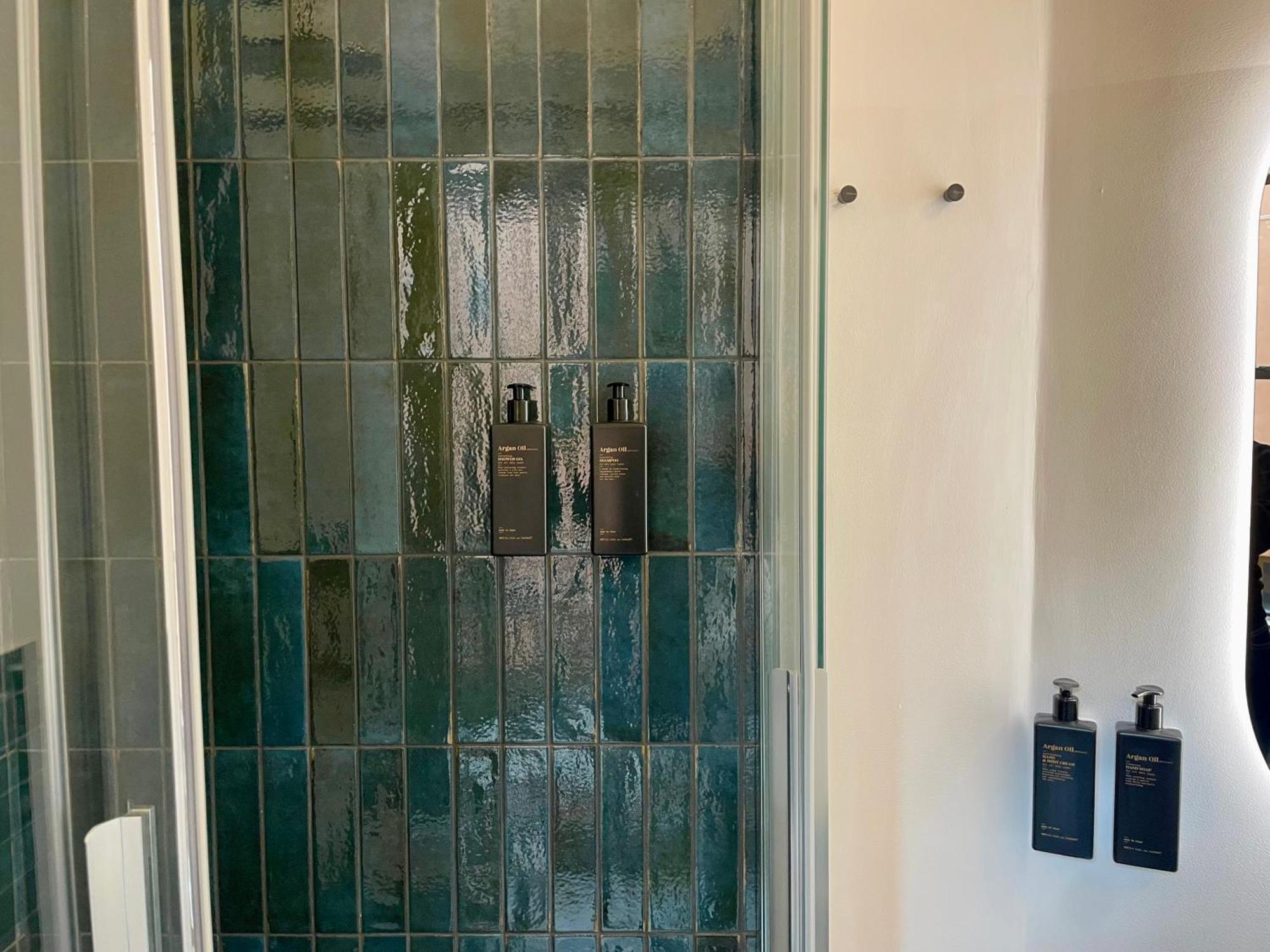 ג'נובה Relstay - Assarotti Suites מראה חיצוני תמונה